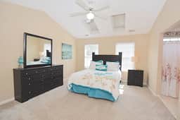 ♥️Coastal Getaway♥️~Large Clean-n-Cozy 3Bdrm Home - Image 2