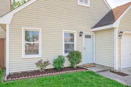 Newly Renovated VB Retreat | Comfort & Space Home - Image 5