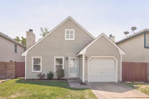 Newly Renovated VB Retreat | Comfort & Space Home - Image 2
