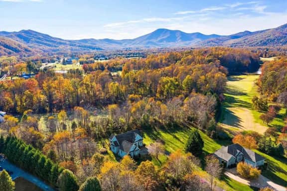 ❤️️Stoney Creek Cottage❤️️Minutes to Wintergreen! - Image 3